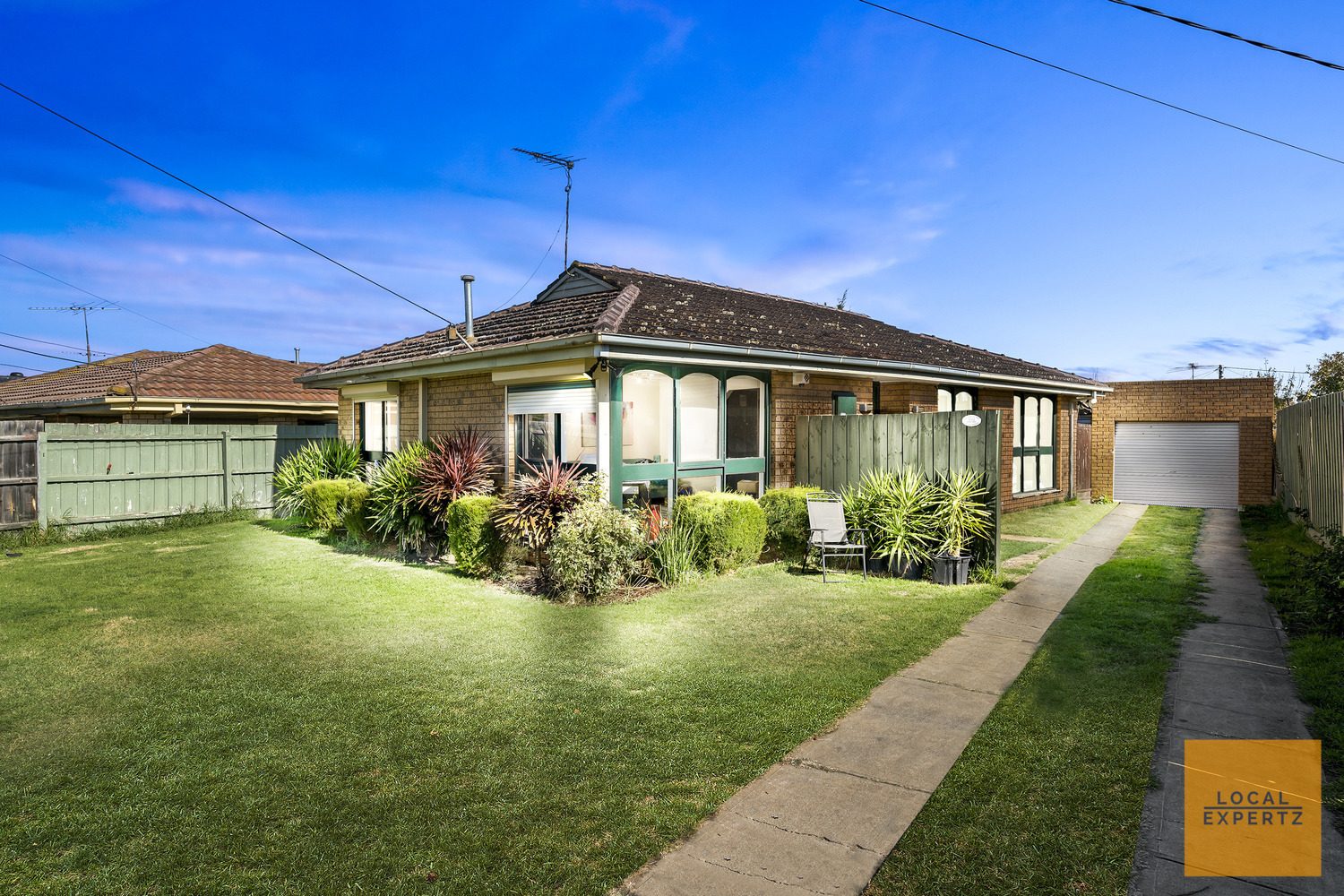 75 Bernard Drive, Melton South, VIC — photo 1