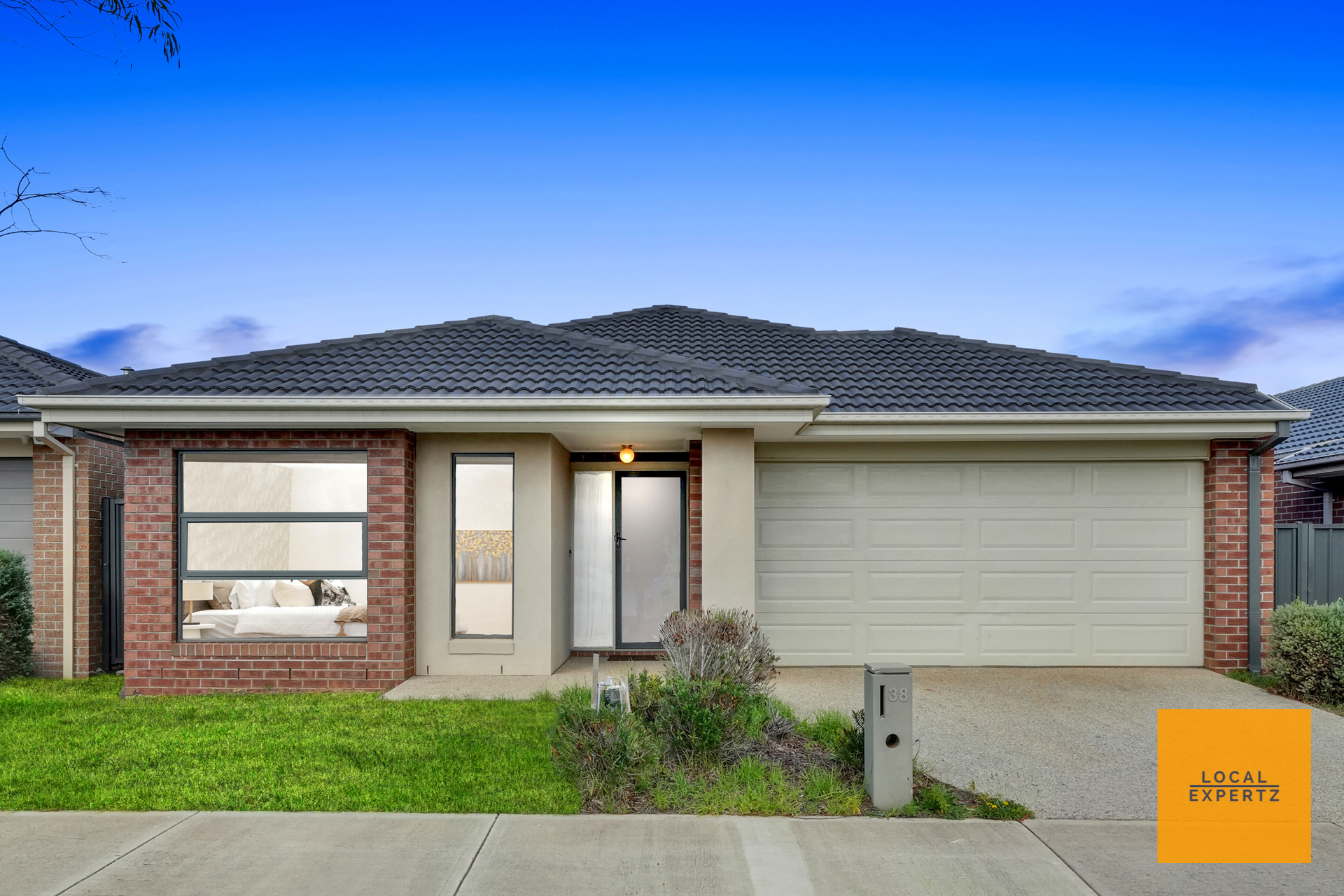 38 Azadi Crescent, Strathtulloh, VIC