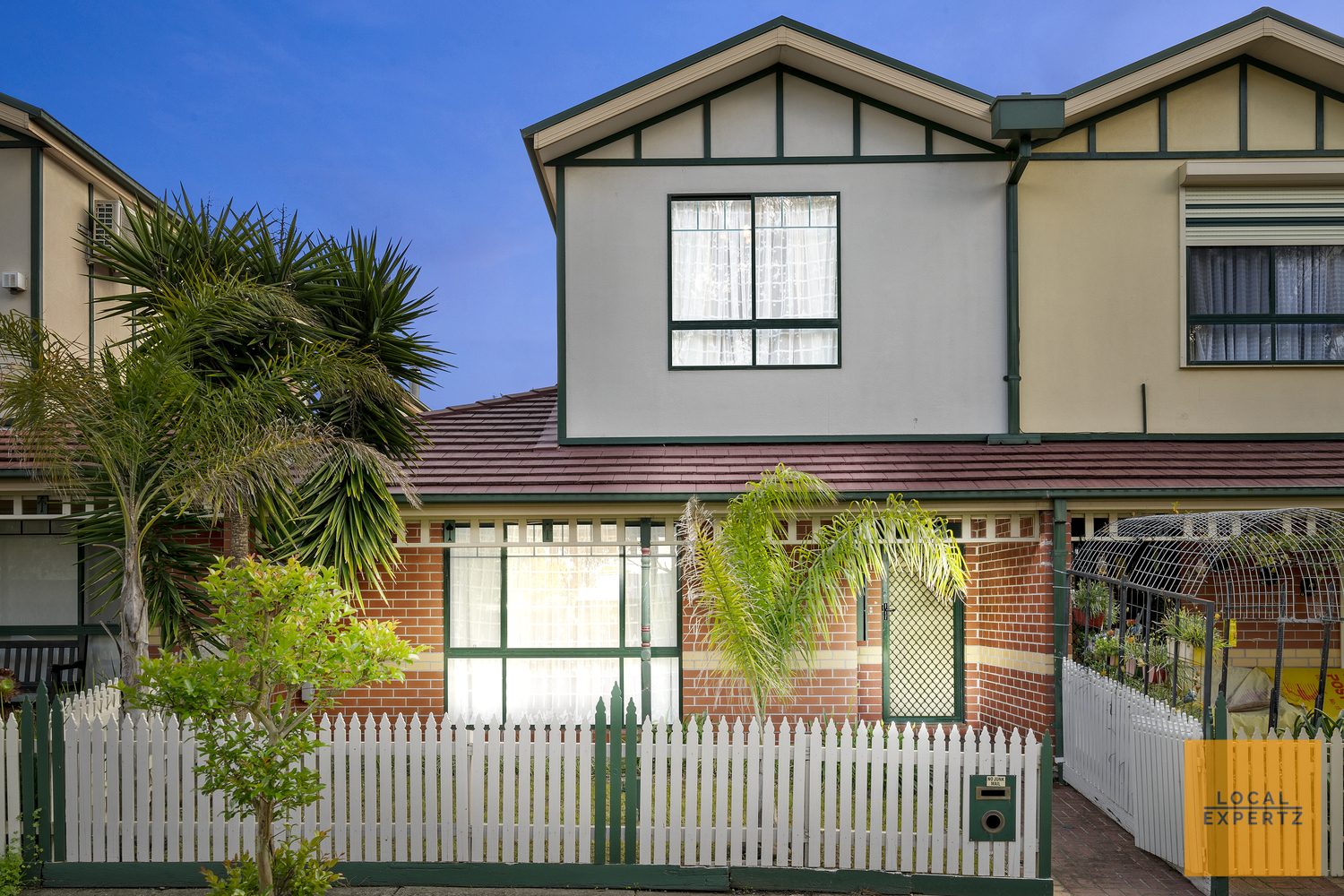 11 Franklin Avenue, Roxburgh Park, VIC — photo 1