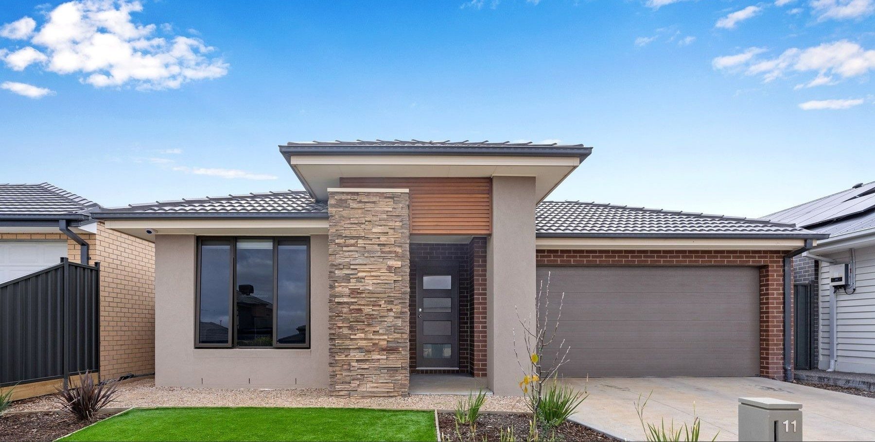 11 Decoco Road, Rockbank, VIC — photo 1