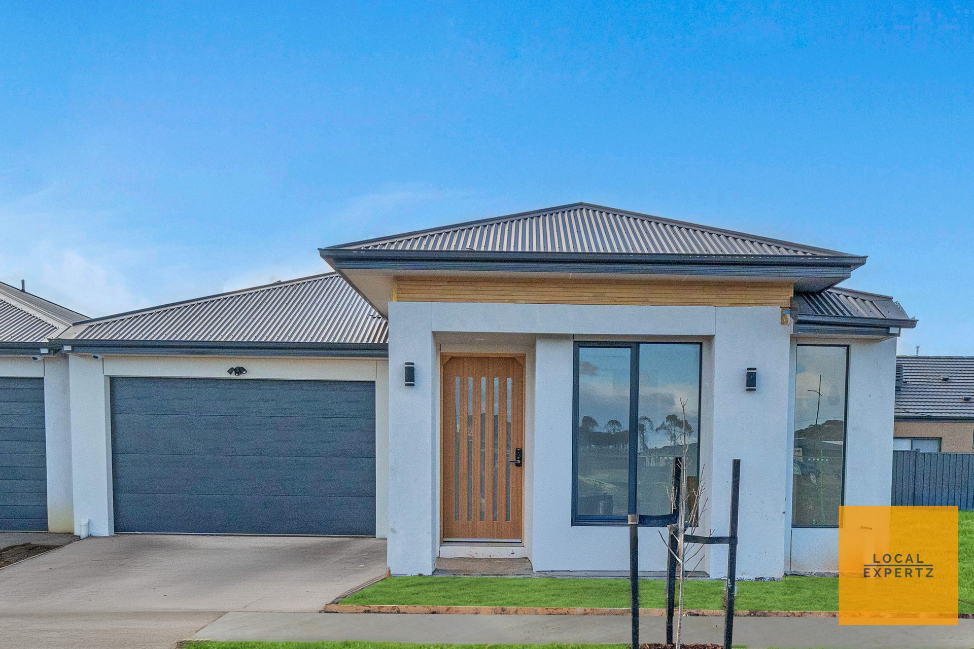 3 Beethistle Drive, Rockbank, VIC — photo 1