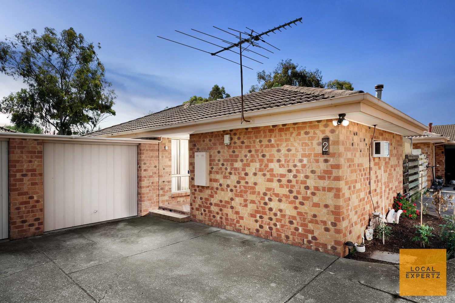 2/51-53 Station Road, Melton South, VIC — photo 1