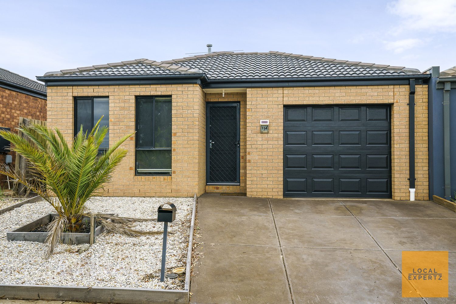 114 Black Knight Way, Kurunjang, VIC — photo 1