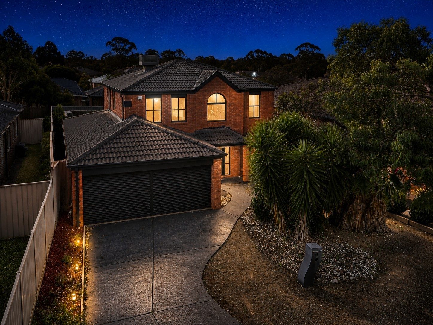 1/74 Dundee Way, Sydenham, VIC — photo 1