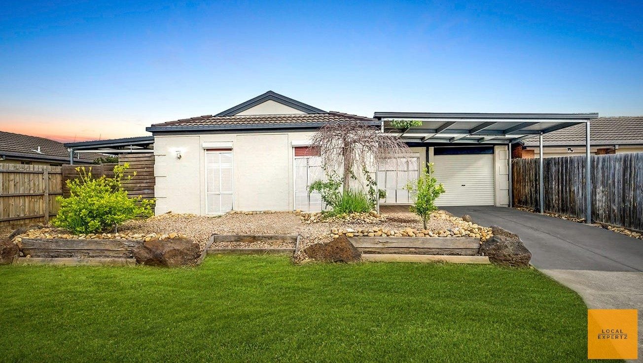 15 Ford Court, Truganina, VIC — photo 1