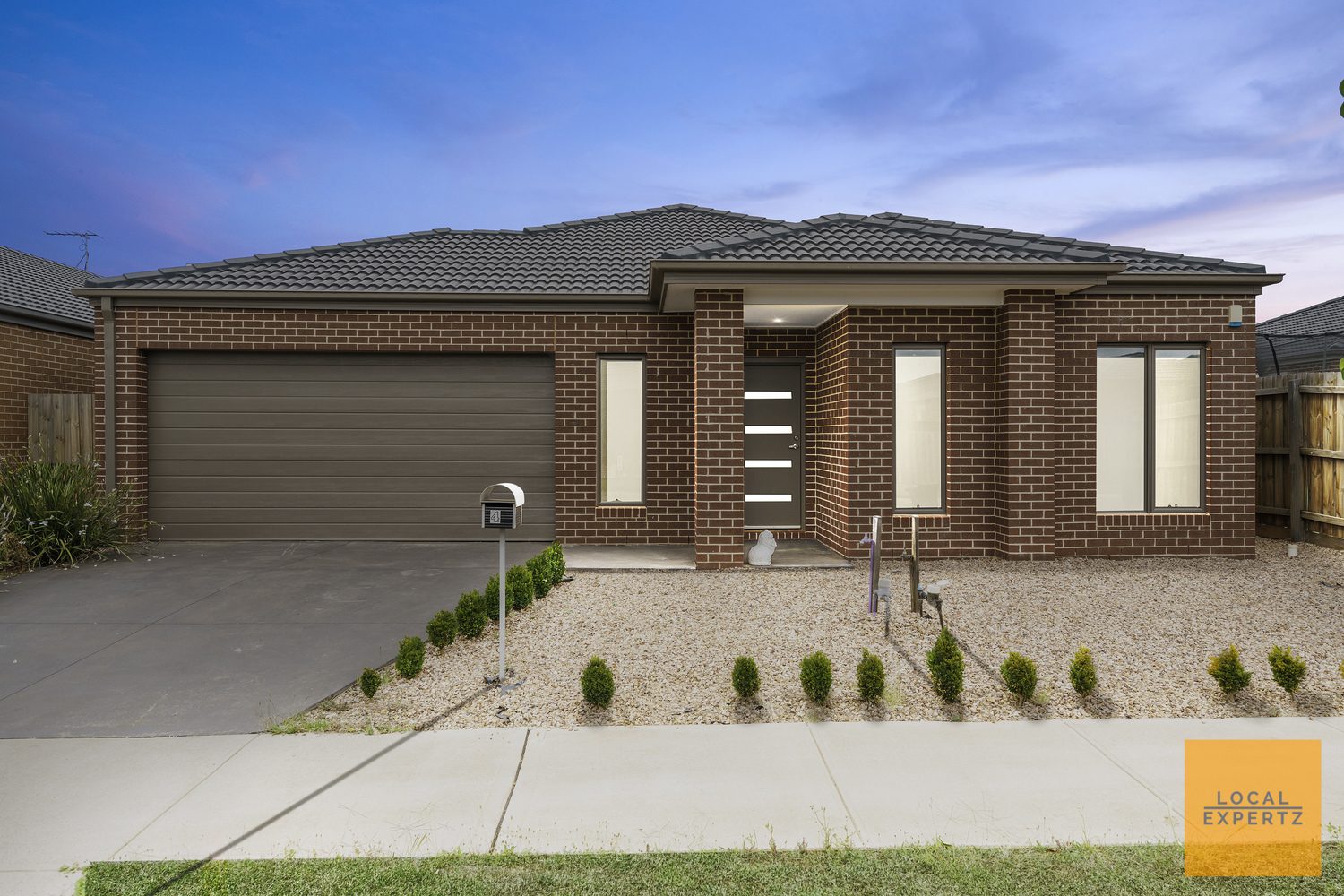 4 Corbet Street, Weir Views, VIC — photo 1