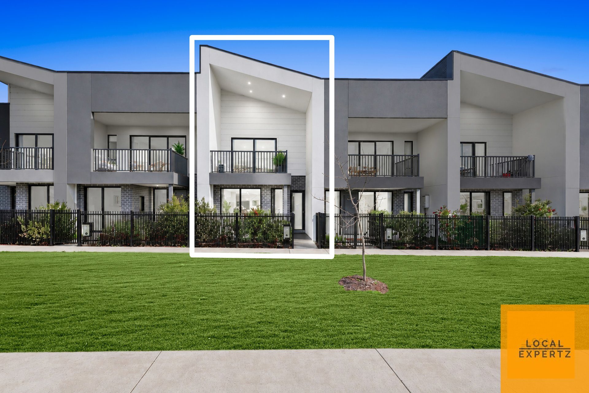 18 Antrim Walk, Strathtulloh, VIC