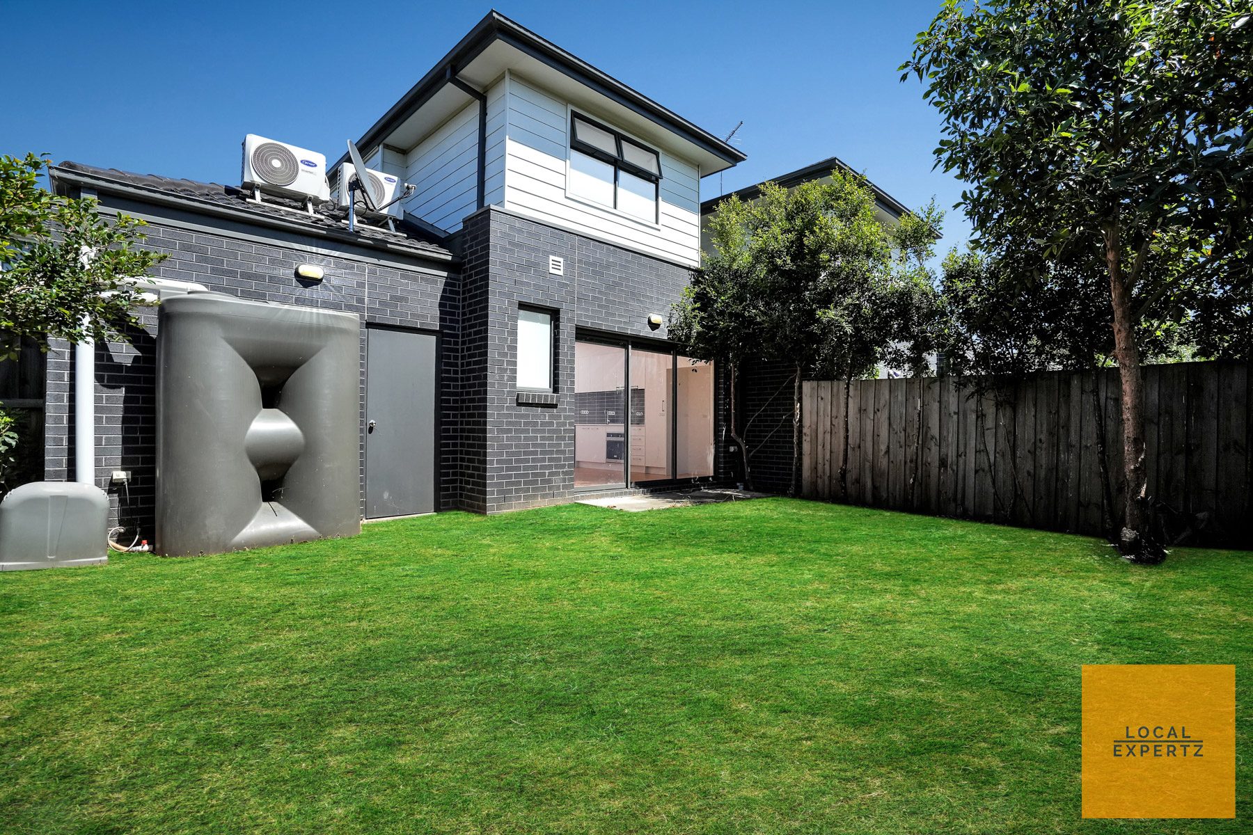 5/84 Rockbank Road, Ardeer, VIC — photo 1