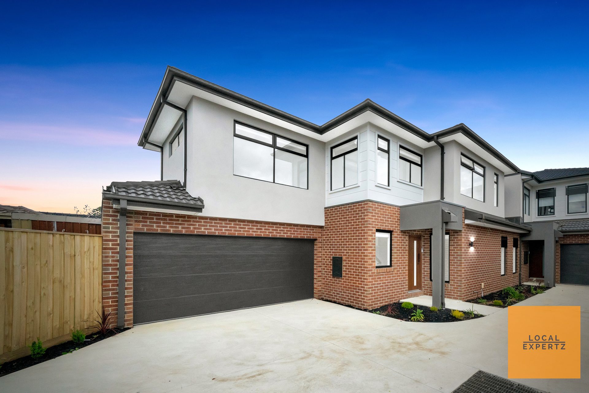 2/45 Lima Street, St Albans, VIC — photo 1