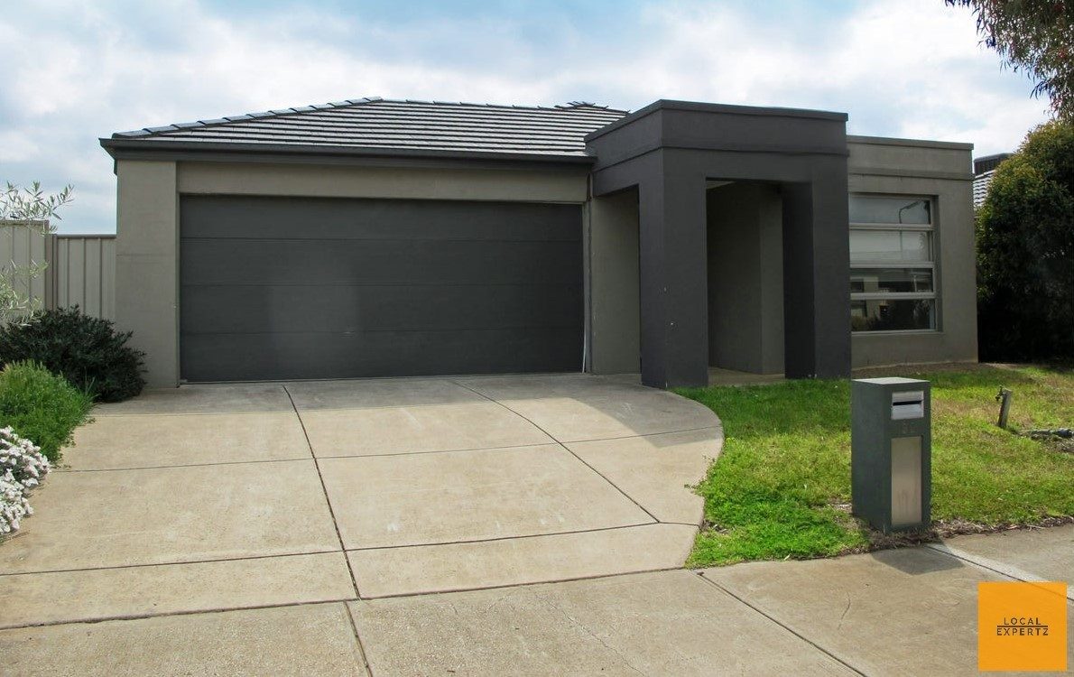 39 Kilmore Street, Brookfield, VIC — photo 1