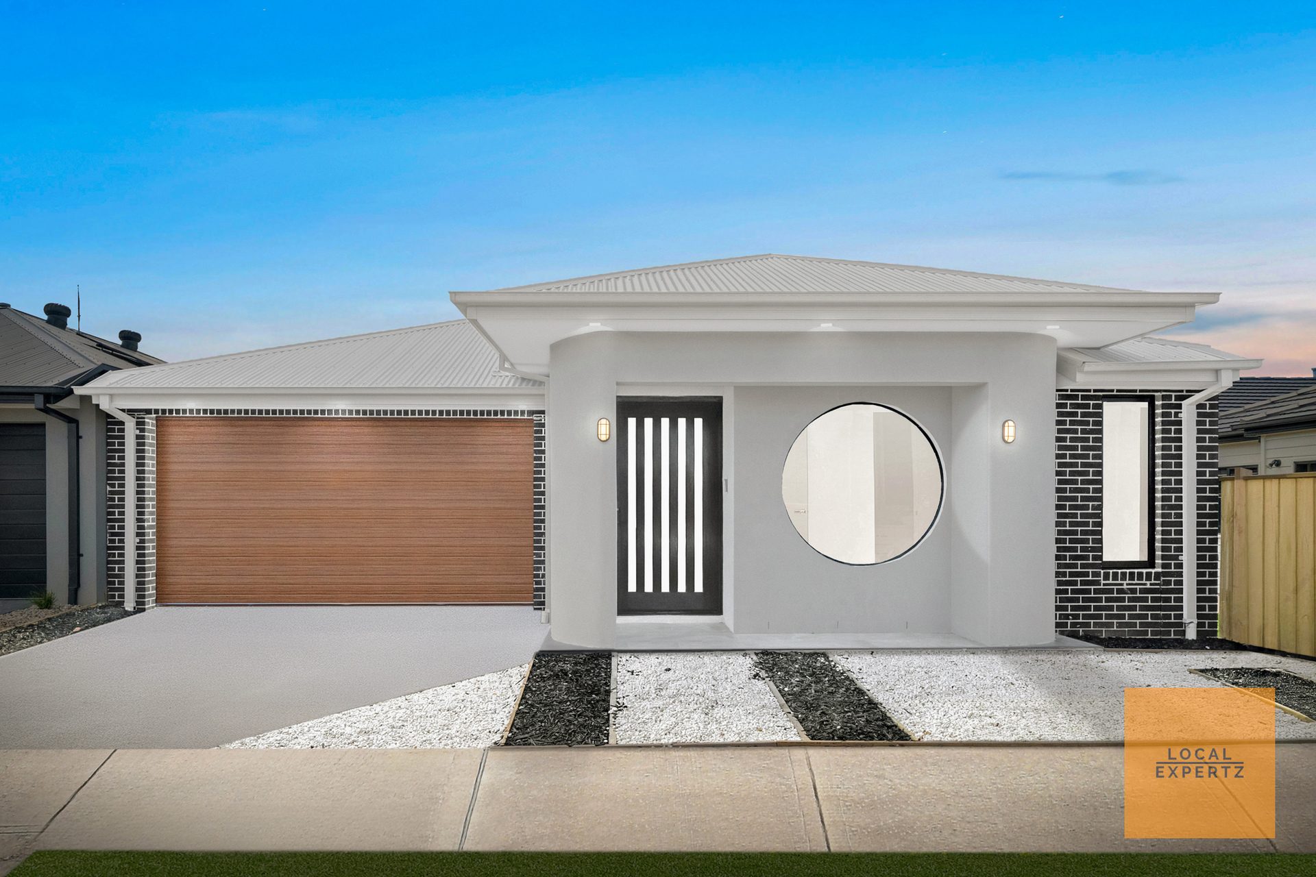4 Falstaff Street, Fraser Rise, VIC — photo 1
