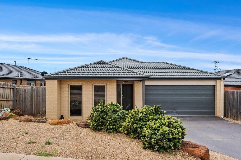 3 Slack Mews, Maddingley, VIC — photo 1