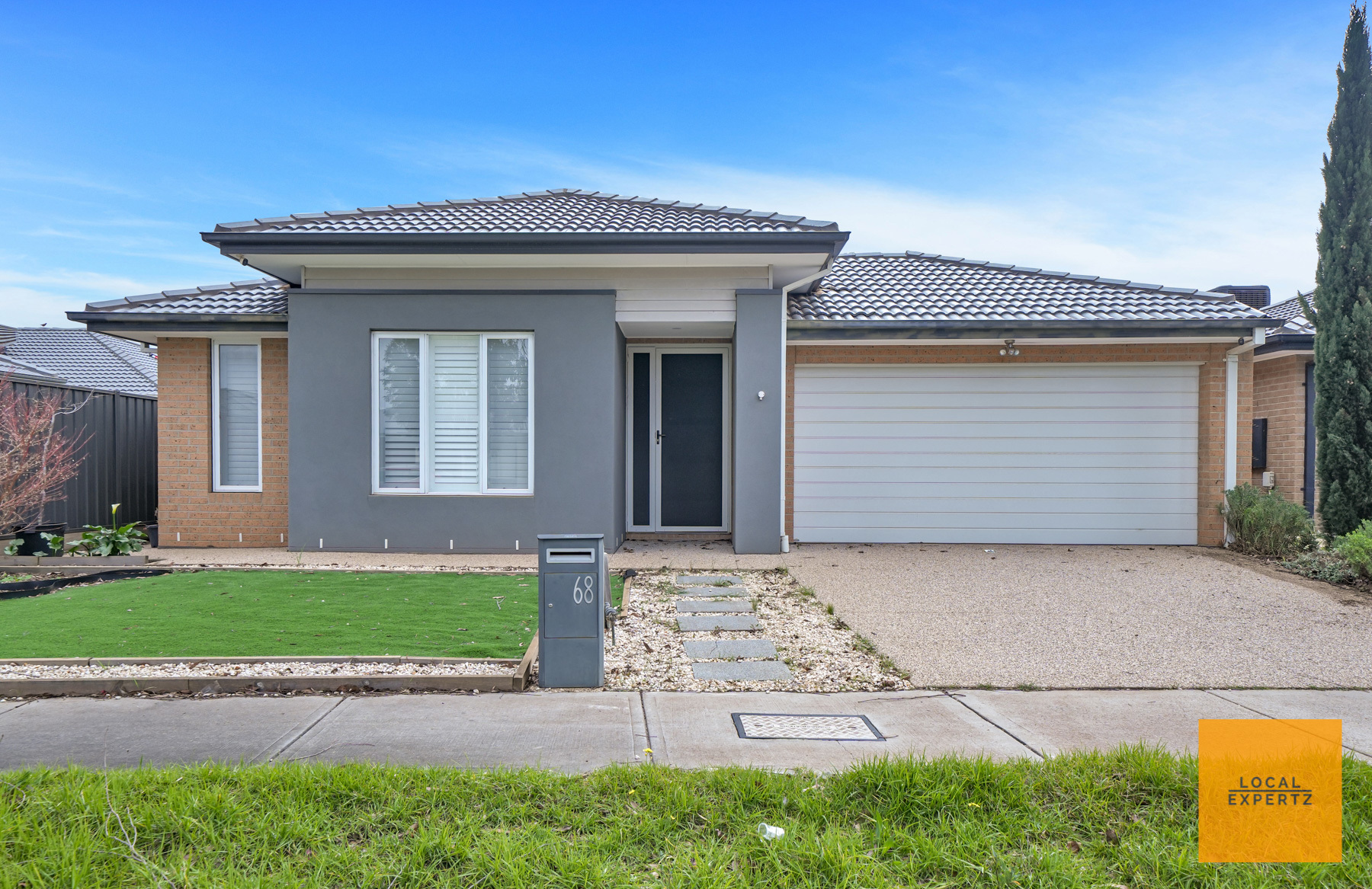 68 Atherstone Boulevard, Strathtulloh, VIC