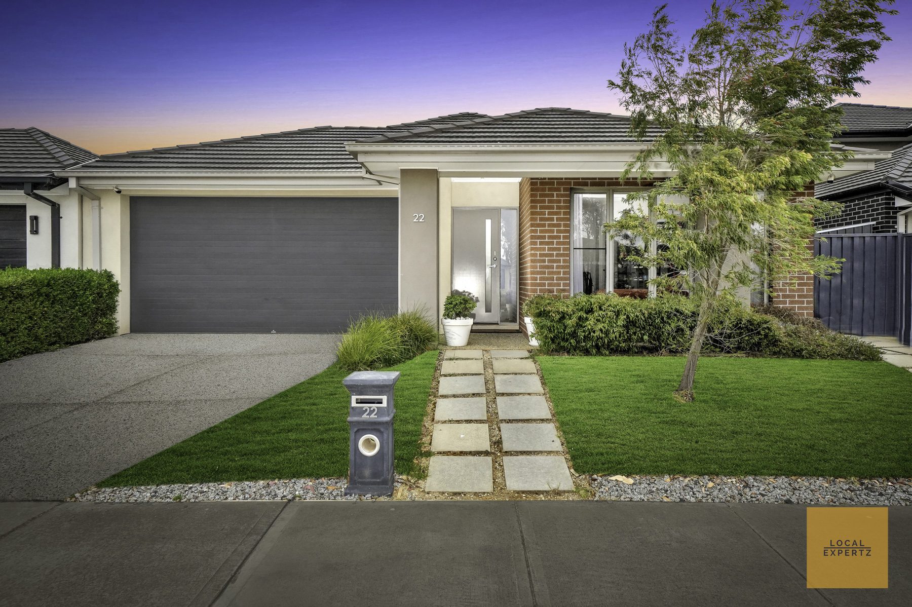22 Tamboritha Boulevard, Weir Views, VIC — photo 1