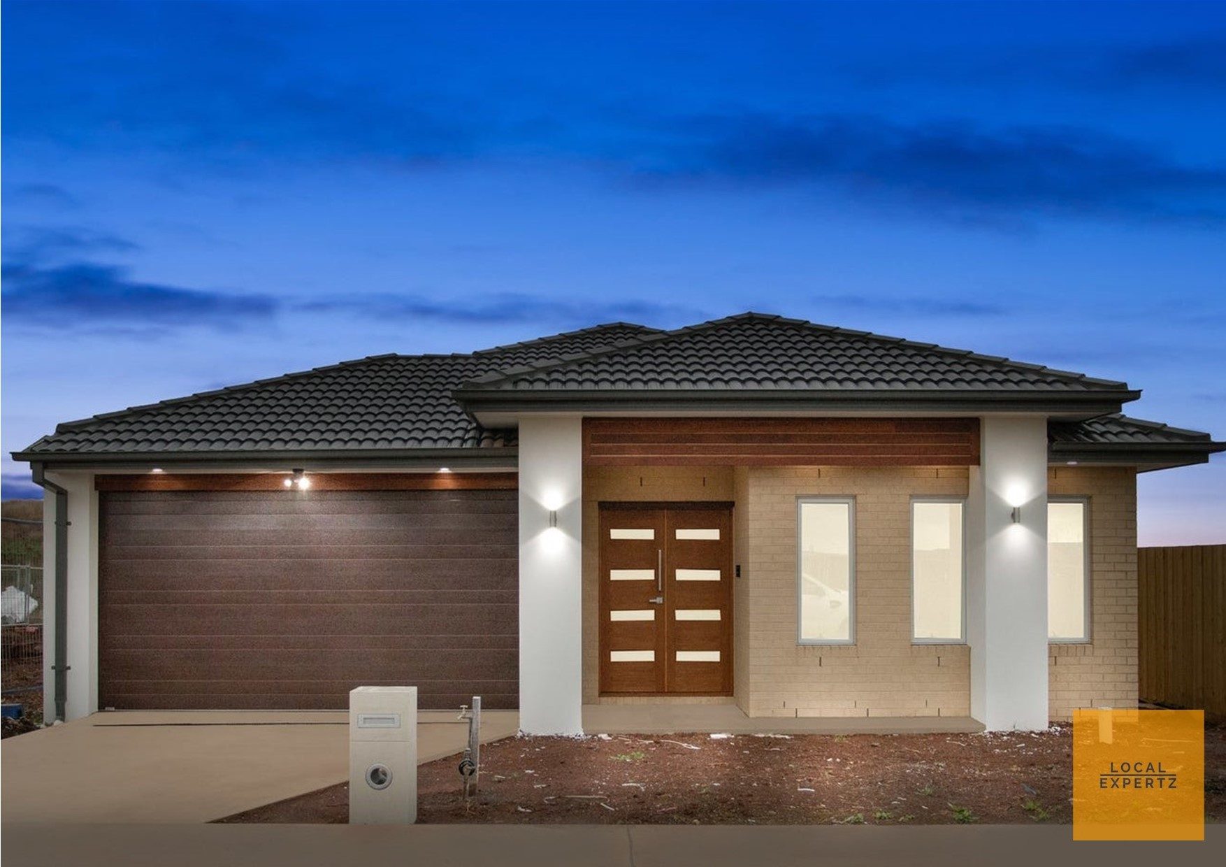 82 Norwood Avenue, Melton South, VIC — photo 1