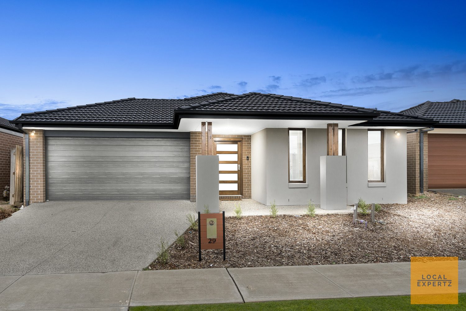 29 Toolern Waters Drive, Weir Views, VIC — photo 1
