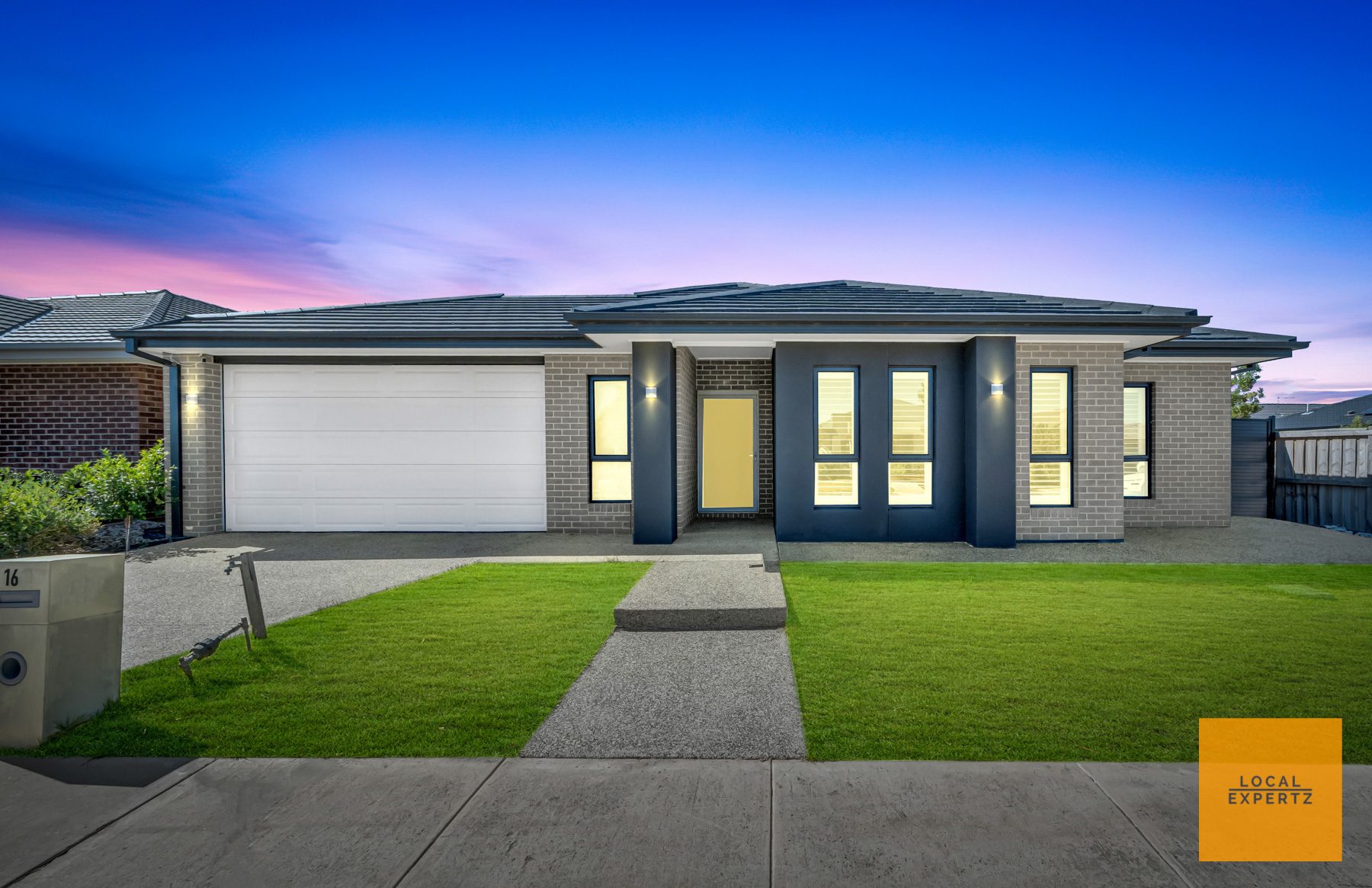 16 Silvereye Street, Kurunjang, VIC — photo 1