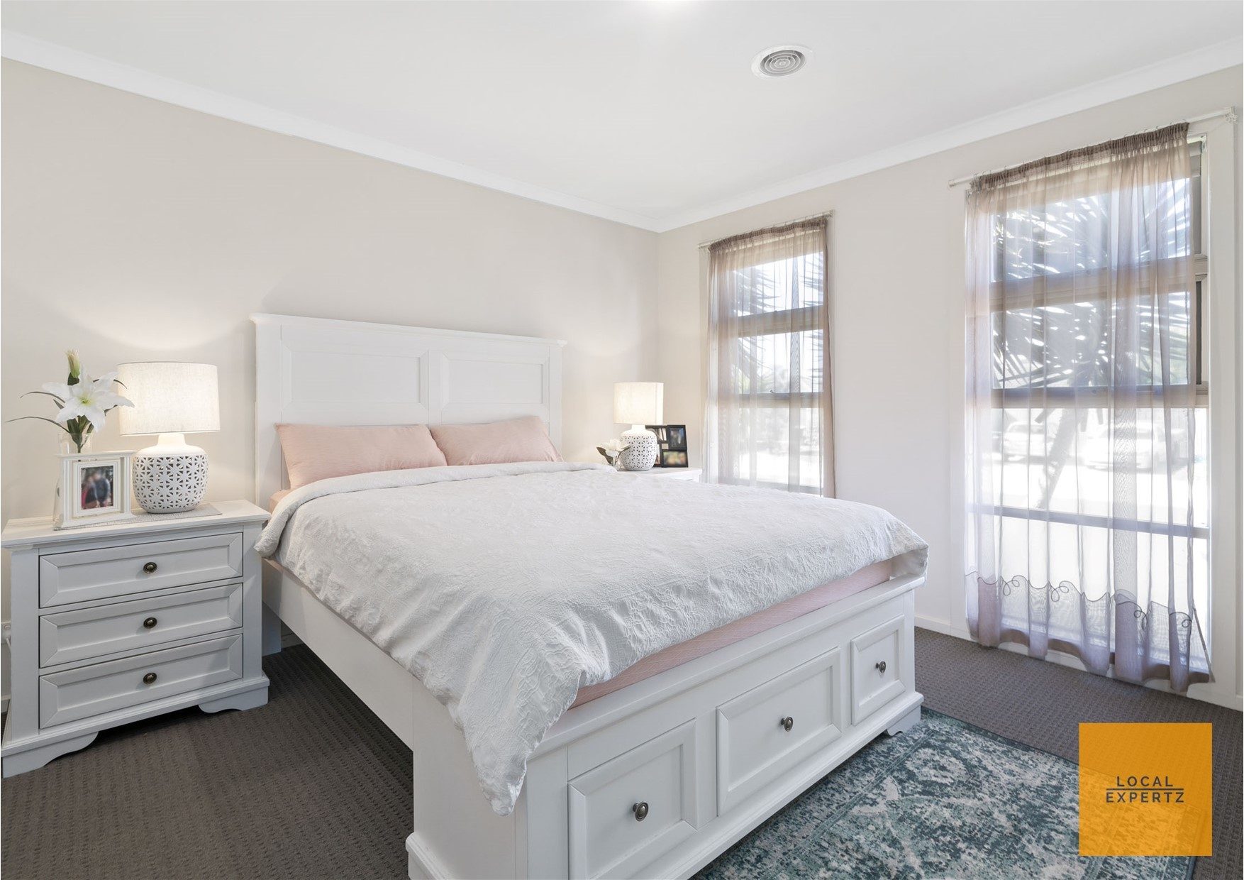 30 Pinrush Road, Brookfield, VIC — photo 1
