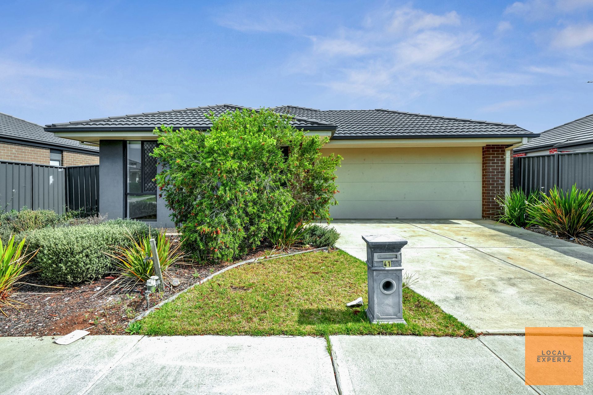 41 Aruma Avenue, Harkness, VIC — photo 1