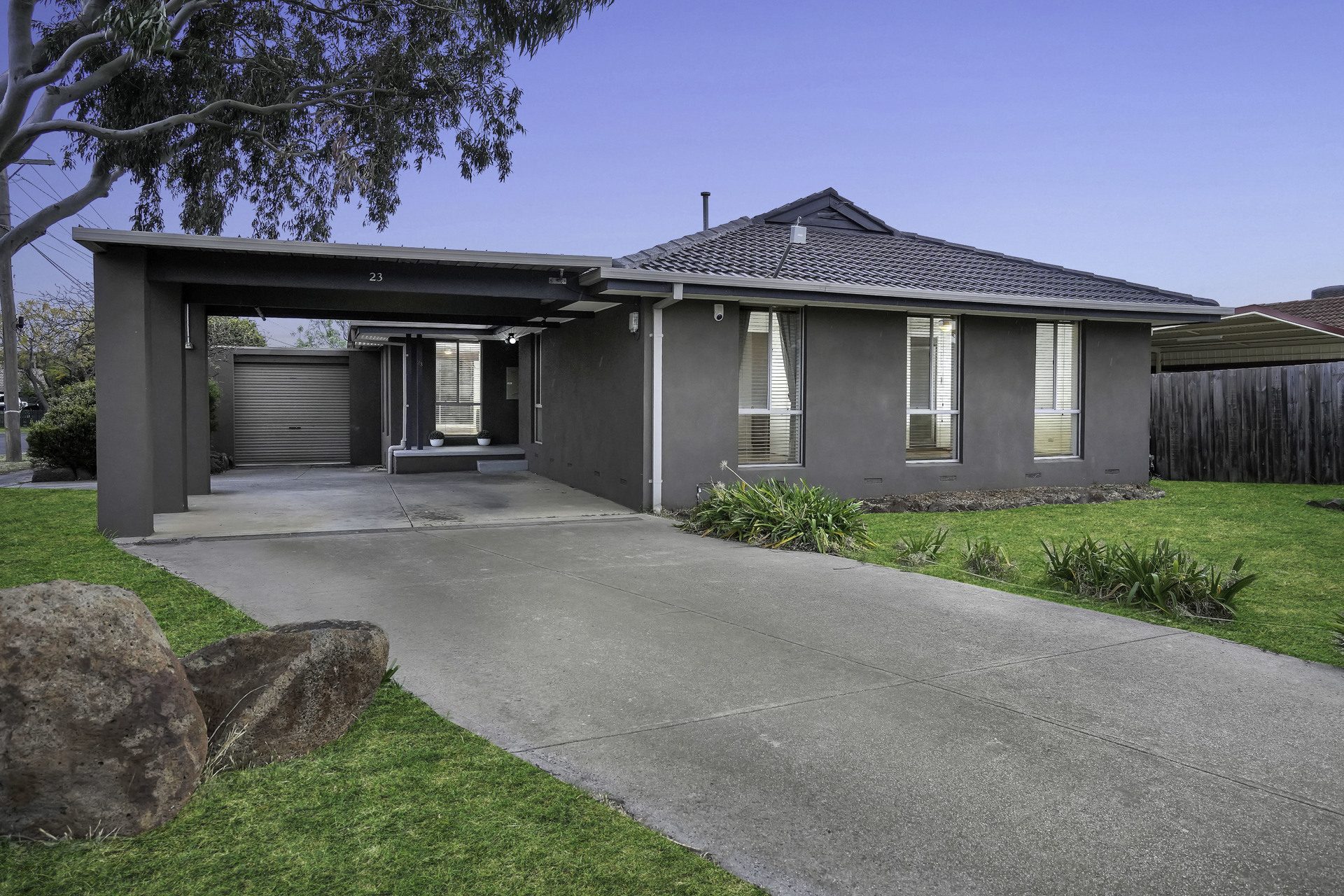 23 Neerim Street, Melton South, VIC — photo 1
