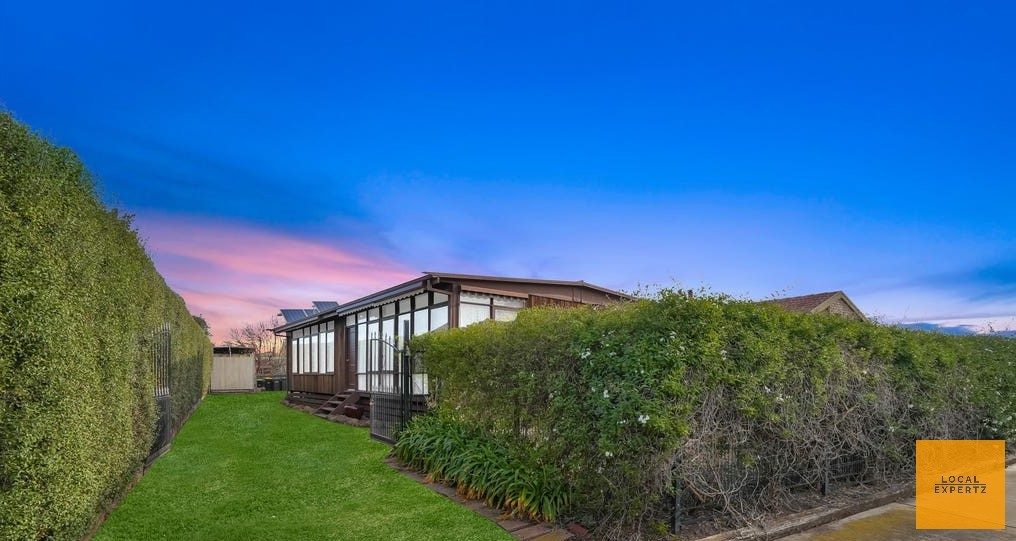 23 Westcott Parade, Rockbank, VIC — photo 1
